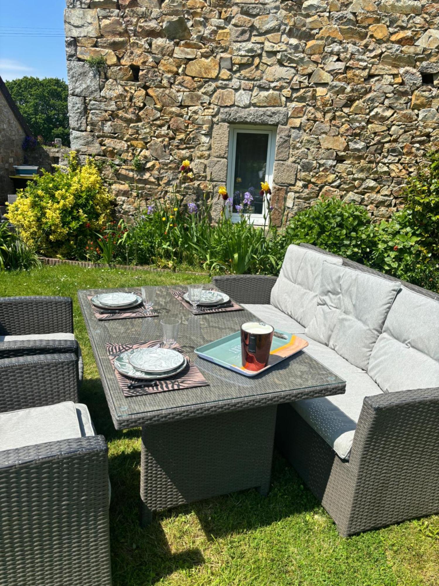 La Maisonnette Les Pieux Exterior foto
